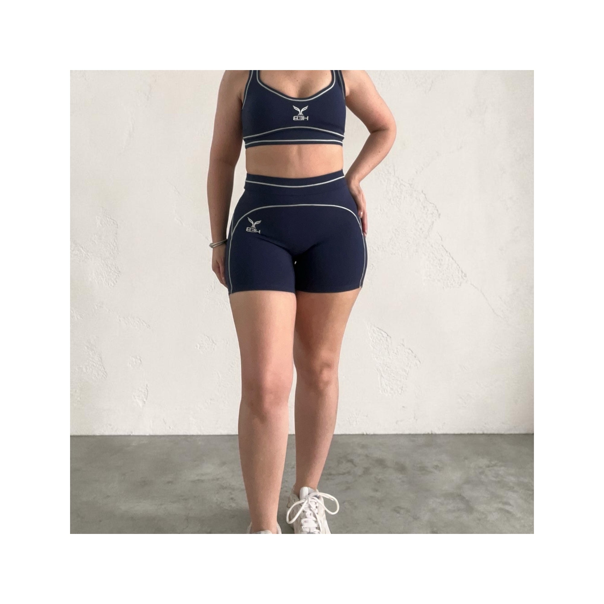 HEB CONTOUR LINE SHORTS