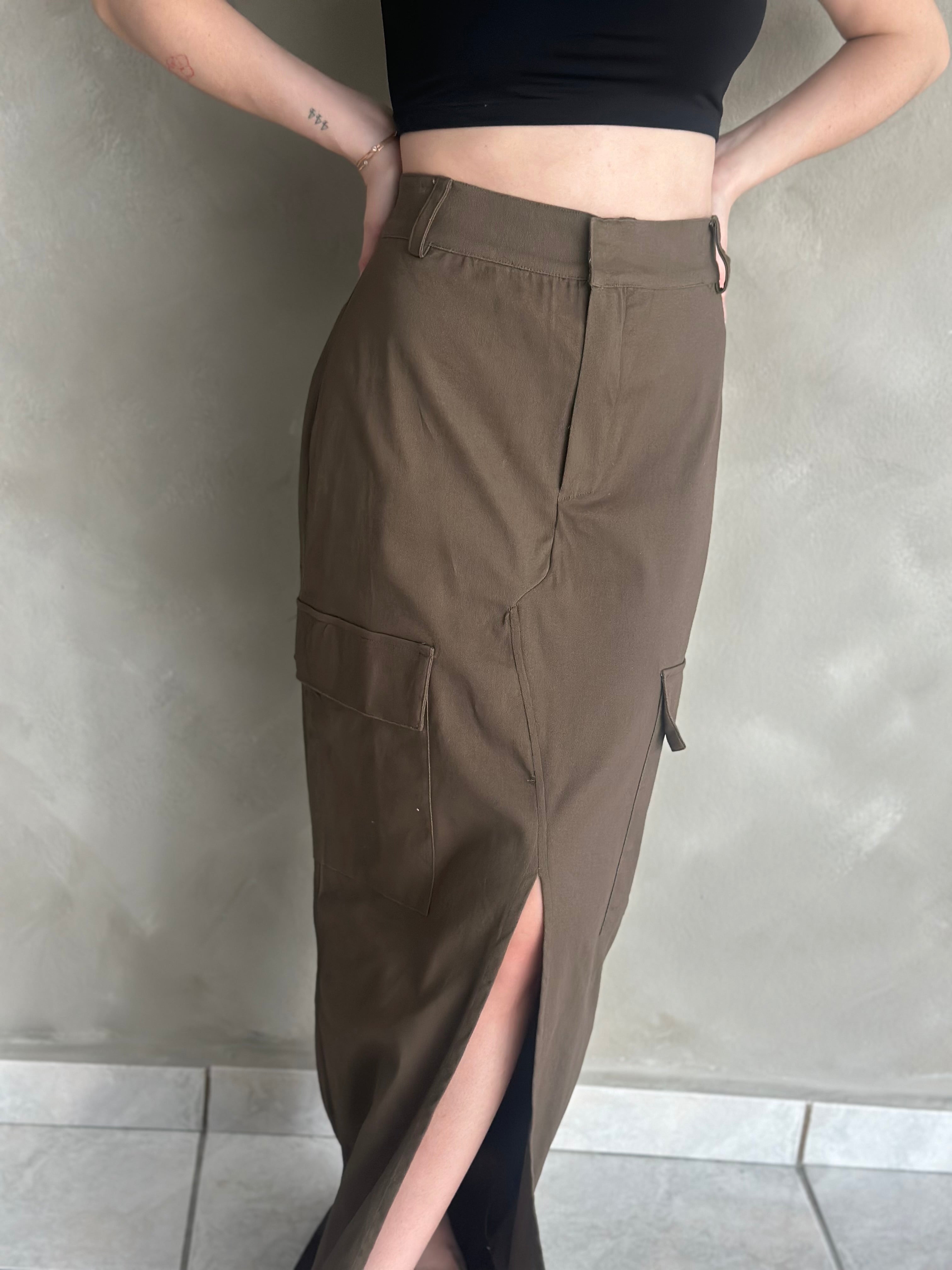 OLIVE CARGO SKIRT